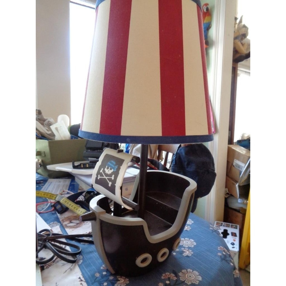 Circo Pirate Ship Adventure Table Lamp 18"